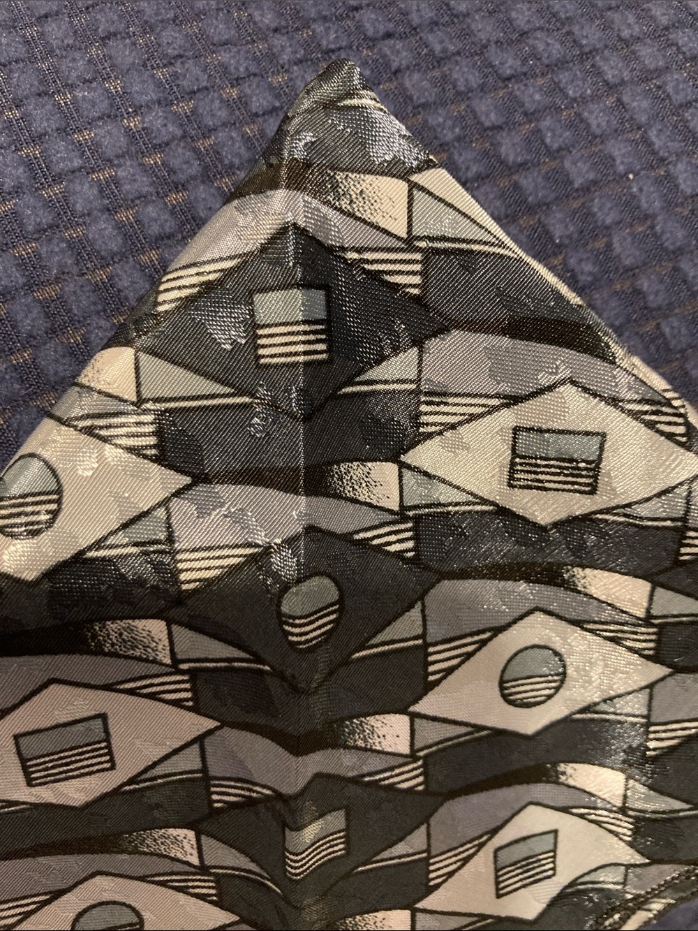 5/$15 Geometric Gray Print Pocket Square